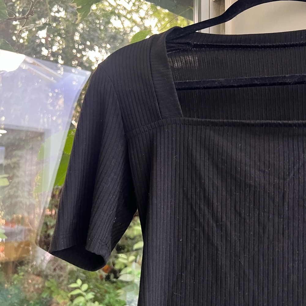 Black Ribbed Square Neck Top - Picture 2 of 2